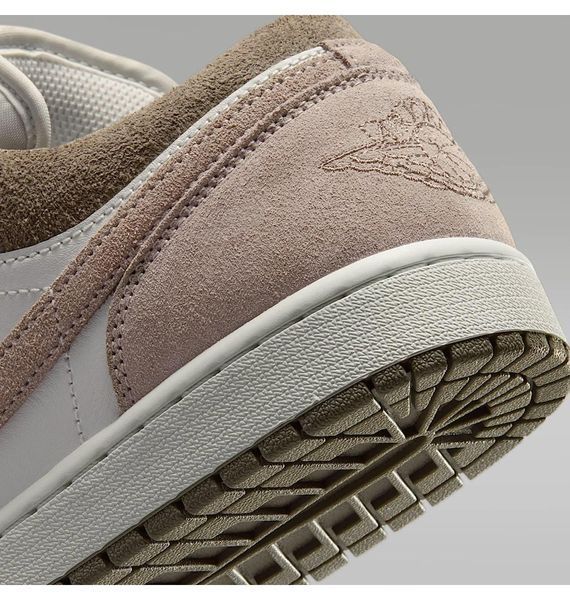 Кросівки чоловічі Jordan 1 Low Olive/White (553558-046) 553558-046 фото