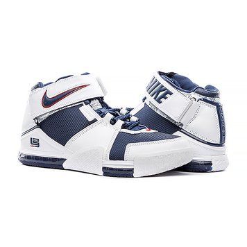 Кросівки Nike ZOOM LEBRON II DR0826-100 фото