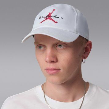 Бейсболка Jordan U CLB CAP US CB FLT SCRPT IF8483-100 фото