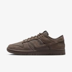 Кросівки чоловічі Nike Dunk Low Retro S E Mens Shoes Brown (IB6651-200) IB6651-200 фото