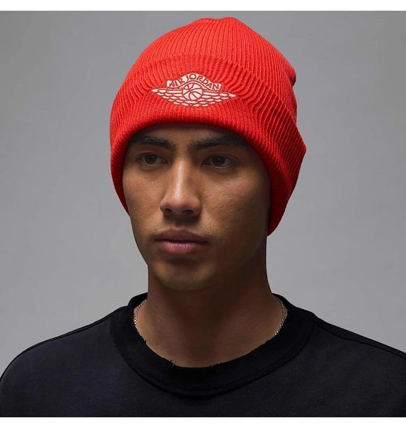 Шапка Jordan U J Peak Beanie Rare Jdn Air Red (IB4065-673) IB4065-673 фото