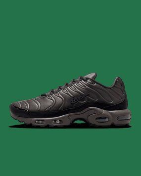 Кросівки чоловічі Nike Air Max Plus Paris Lifestyle Shoe Black HJ4519-200 фото