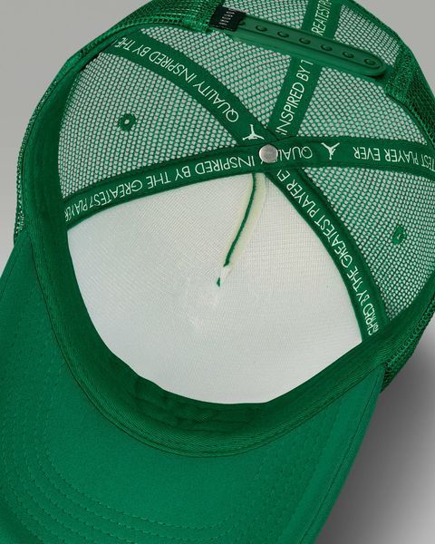 Кепка Jordan Trucker Hat (9A0940-E1P) 9A0940-E1P фото