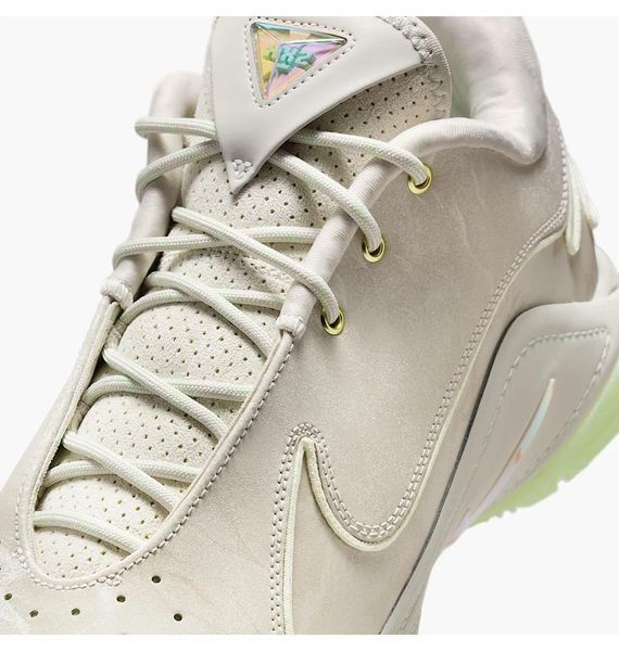 Кросівки чоловічі Nike Lebron Xxii (FZ1094-002) FZ1094-002 фото