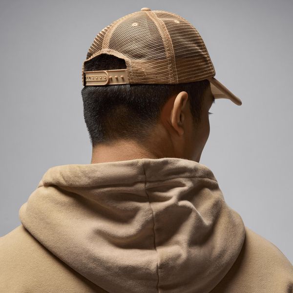 Кепка Jordan Trucker Hat (9A0940-J34) 9A0940-J34 фото